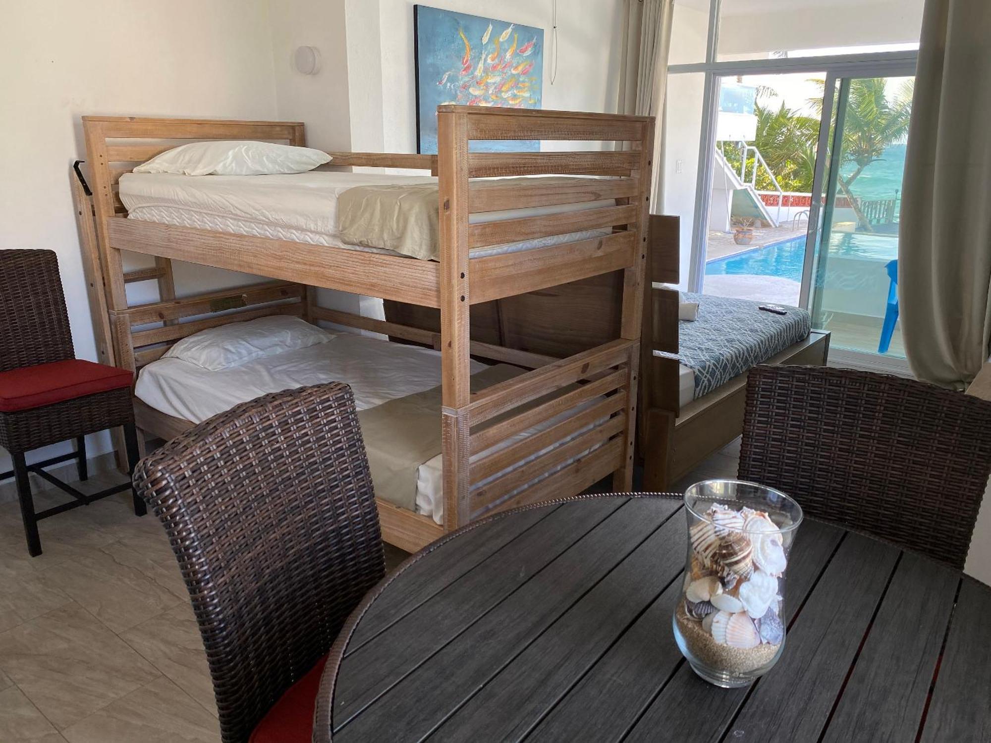 Ventana Al Atlantico At Arecibo 681 Ocean Drive Lägenhet Islote Rum bild