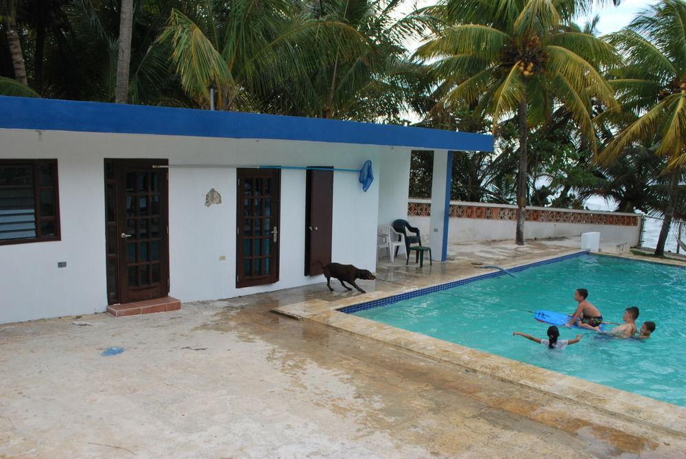 Ventana Al Atlantico At Arecibo 681 Ocean Drive Lägenhet Islote Exteriör bild
